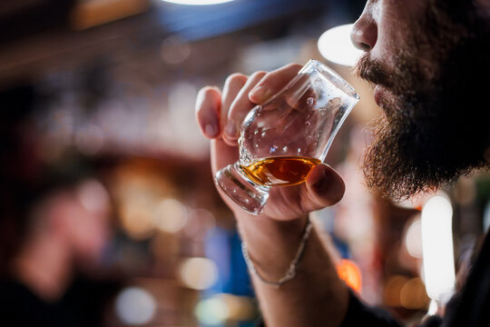 白酒推薦與香檳價錢全攻略：香港人必讀的品味指南